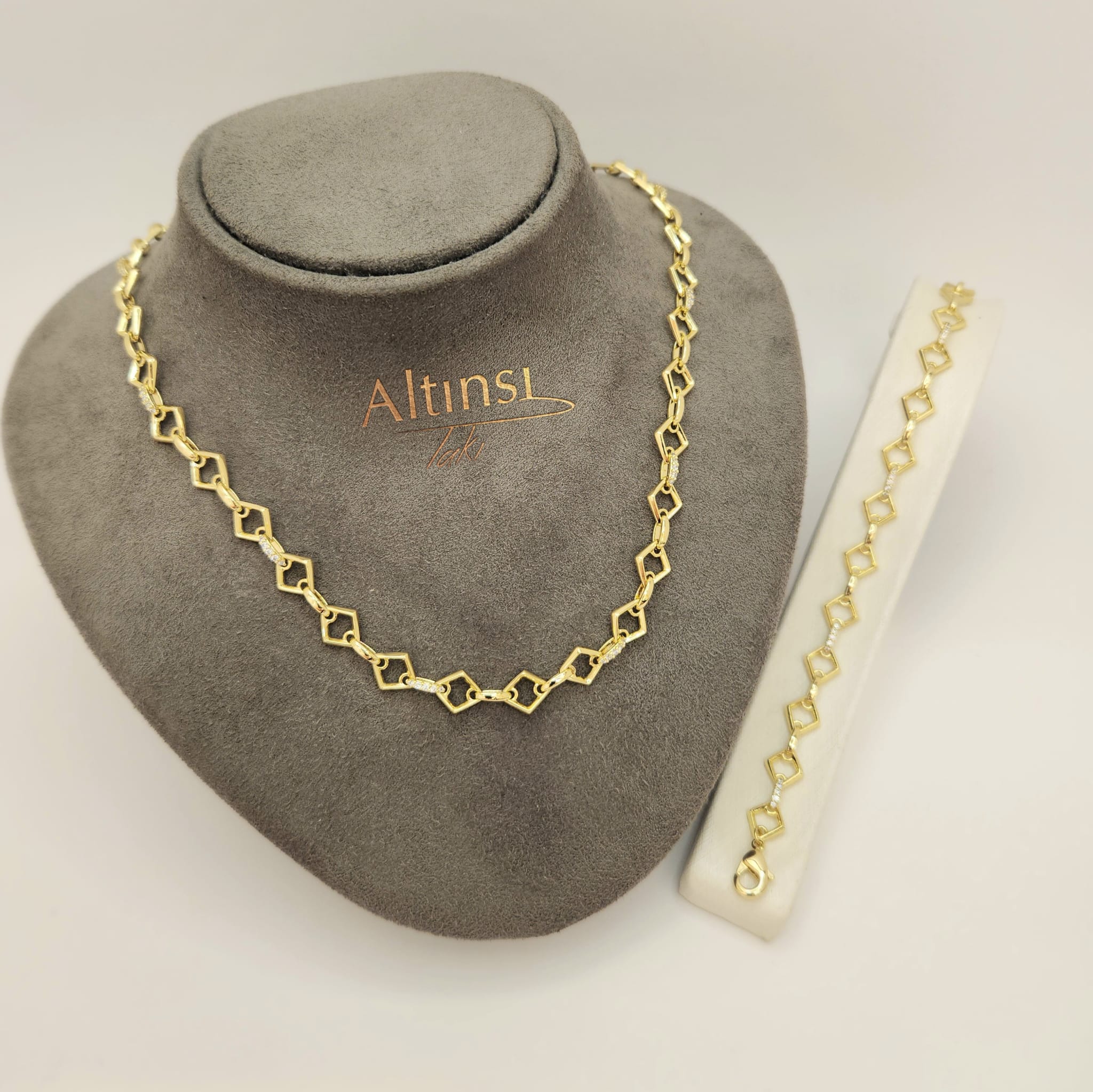 ALTTŞLSET0033